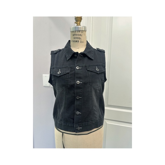 Glamour Kills Black Vest - Picture 3 of 6